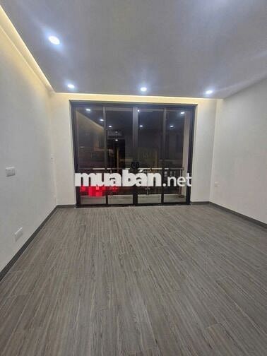 NHÀ HOT MỚI CHO THUÊ - 305E Lê Văn Sỹ,P1,TB- DT 5x21, 3 lầu