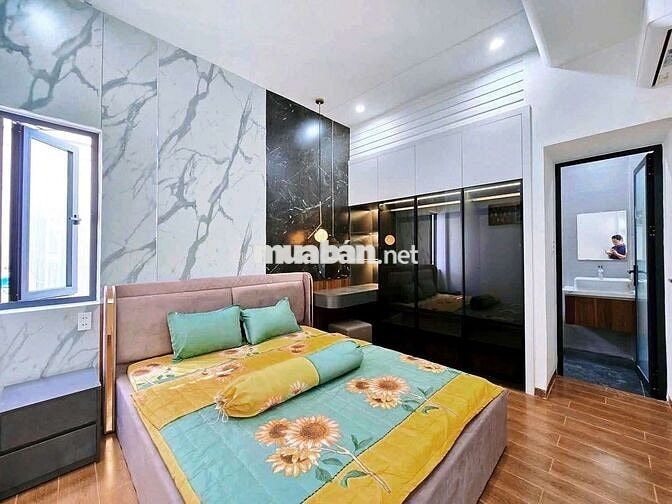 NHÀ ĐẸP 3 TẦNG, 3PN, FULL NỘI THẤT XỊN XÒ, ĐƯỜNG HOÀ MINH 15, GẦN BIỂN