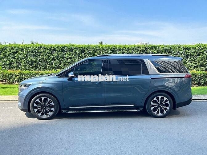 Carnival Sig 2.2D 2023 Đi 44.000km Lên Full Option