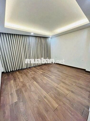 NHÀ HOT MỚI CHO THUÊ - 305E Lê Văn Sỹ,P1,TB- DT 5x21, 3 lầu