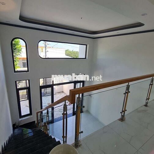 Nhận CTV hỗ trợ – hoa hồng đủ 2%

🏘 BÁN NHÀ GÁC LỮNG MỚI HOÀN THIỆN