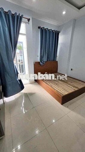 NHÀ 10PN - MT ĐƯỜNG 12M KINH DOANH- NGAY 4 XÃ