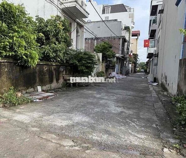 Bán đất 2 mặt thoáng, ô tô tránh, Gần HV Nông Nghiệp, Xây Dòng Tiền