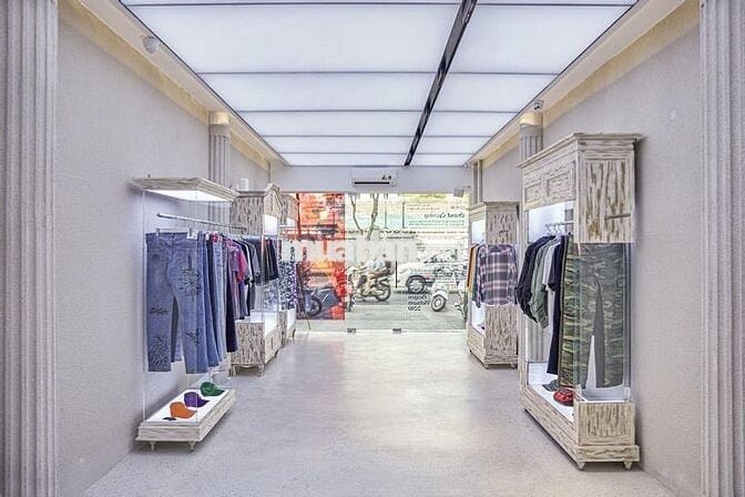 CHO THUÊ NHÀ MT LÊ THÁNH TÔN Q1, DT 4x18M, TRỆT 4 LẦU ST, GIÁ 130TRIỆU