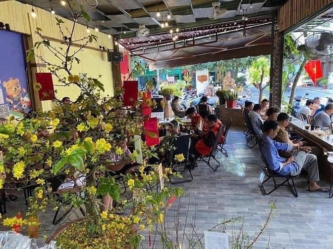 Sang Quán Cà phê Gấp - Quán hoạt động bình thường doanh thu ổn định