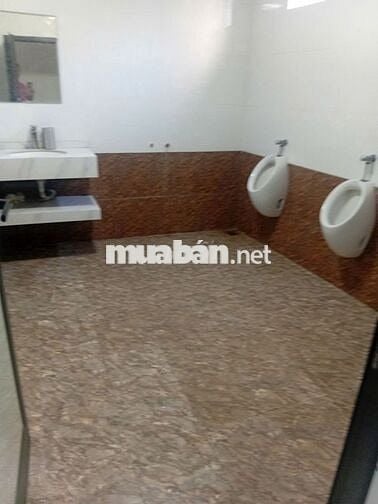 Mặt bằng văn phòng kho Xuân Đỉnh thang máy phòng cháy140m2 giá 12tr/th