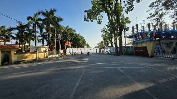 BÁN 1030M ĐẤT CẠNH TRƯỜNG HỌC LỆ CHI GIA LAM