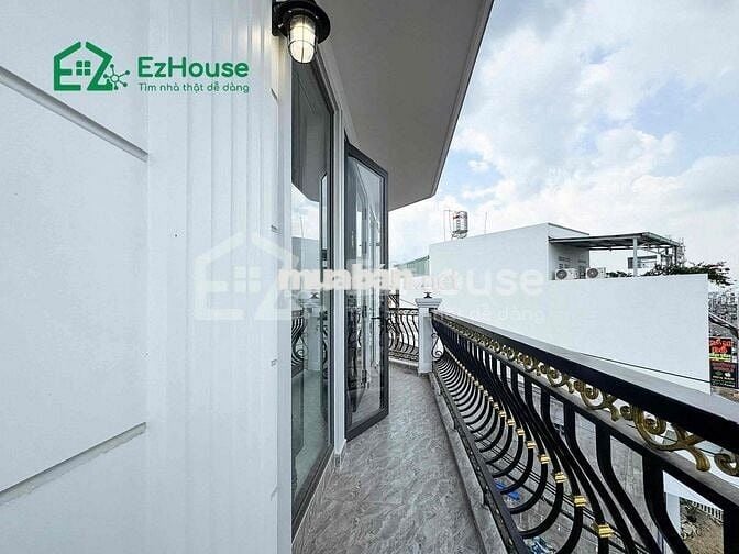 STUDIO BANCOL THOÁNG MÁT - RỘNG 35m2 FULL NỘI THẤT NHƯ HÌNH - TÁCH BẾP