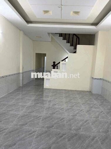 Nhà Trệt Lầu KDC Hồng Phát 3pn 3wc ( oto đậu trong sân )