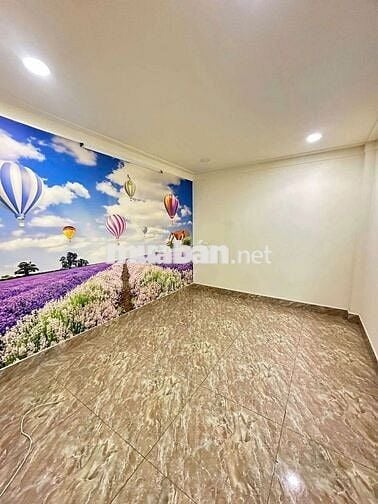 Bán căn nhà Q12 Hiệp Thành hẻm xe hơi, SHR Dt: 33m2 giá chỉ nhỉnh 2 tỷ