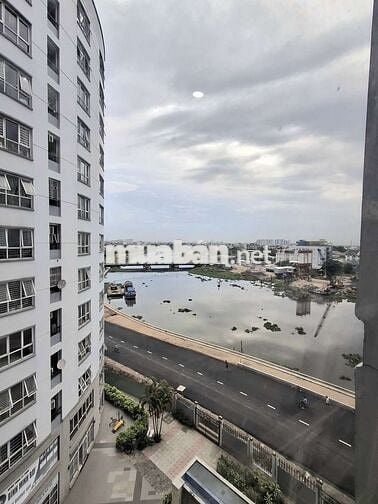 Bán chung cư The Splendor Gò Vấp - Ven sông cực thoáng mát ạ ^^