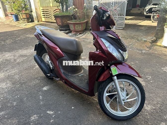 vì nhu cầu đổi xe nên mình cần bán