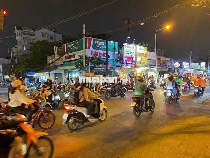 CHO THUÊ MBKD 4X10M GẦN NGAY TRƯỜNG HỌC CHỢ TÂN QUY Q7