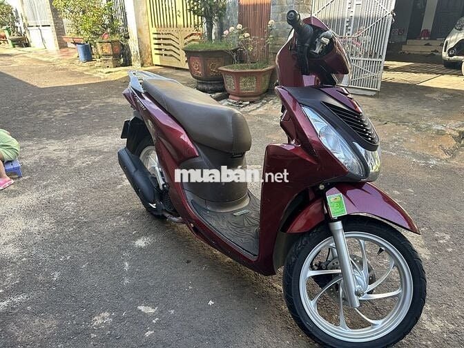 vì nhu cầu đổi xe nên mình cần bán