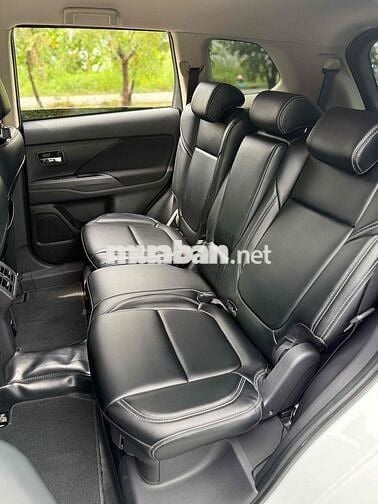 Mitsubishi Outlander 2022 2.0 CVT - 12000 km