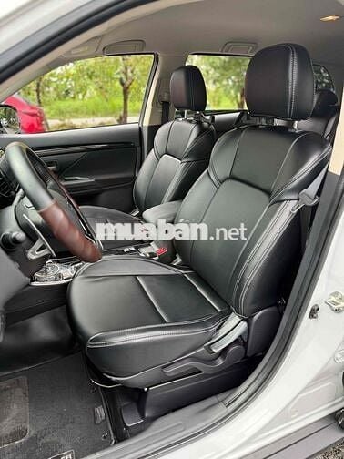 Mitsubishi Outlander 2022 2.0 CVT - 12000 km