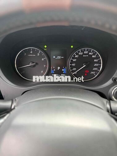 Mitsubishi Outlander 2022 2.0 CVT - 12000 km