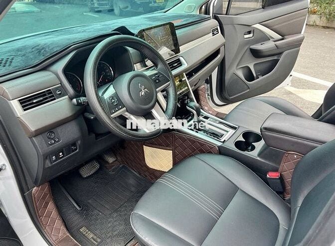 Mitsubishi Xpander 2023 Premium 1.5 AT - 25882 km