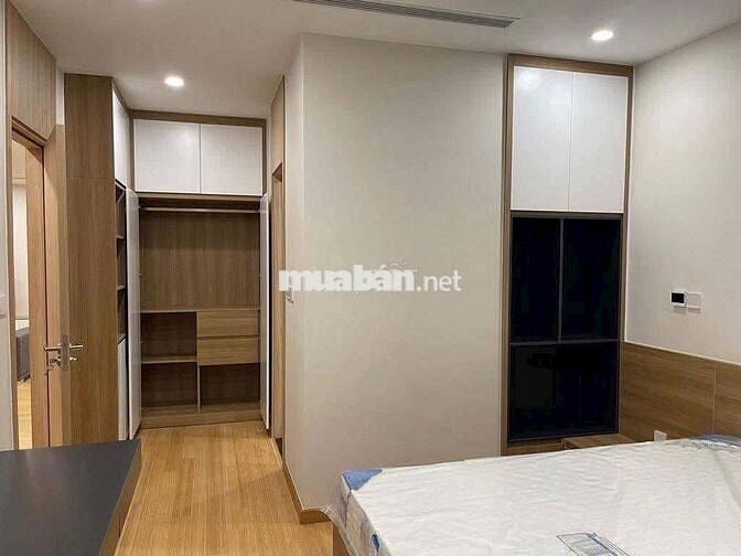 Cần bán một số Căn hộ 30T Nam Trung Yên giá tốt!