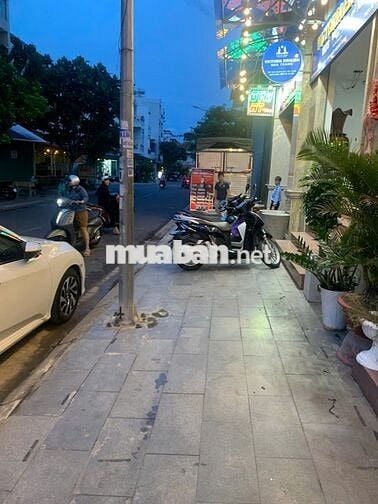 CHO THUÊ MẶT BẰNG Đ.BÙI PHÙNG GẦN Đ.THÍCH QUẢNG ĐỨC KINH DOANH RẤT TỐT