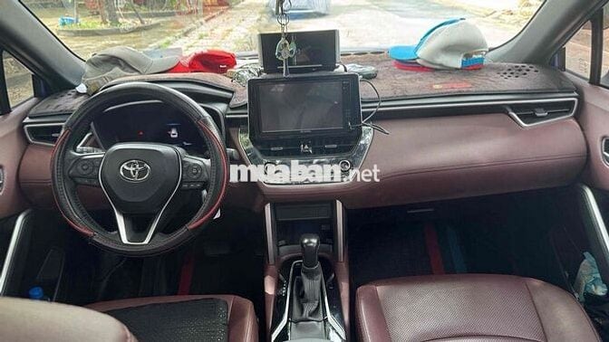 Toyota Corolla Cross 2022 1.8HV - 50000 km