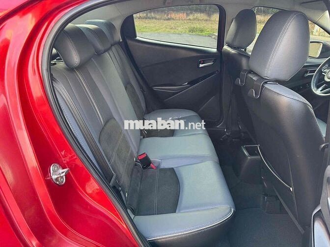Mazda 2 2022 1.5L AT luxury - 35000 km