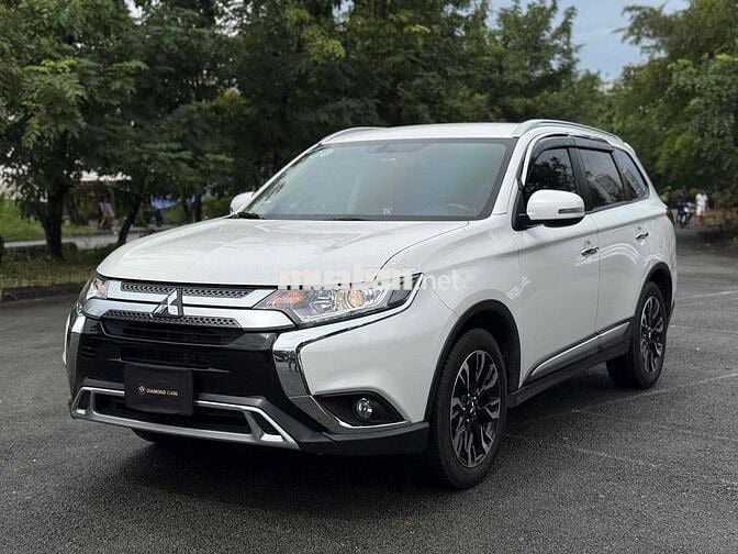 Mitsubishi Outlander 2022 2.0 CVT - 12000 km