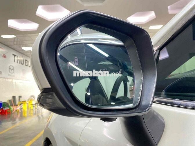 Toyota Camry 2021 2.0G - 15000 km siêu lướt