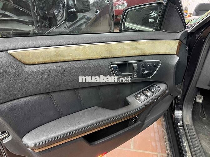 Mercedes Benz E Class 2009 E300 - 12968 km