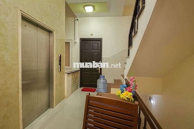 Cho thuê nguyên lầu 3PN 3WC giống chung cư,