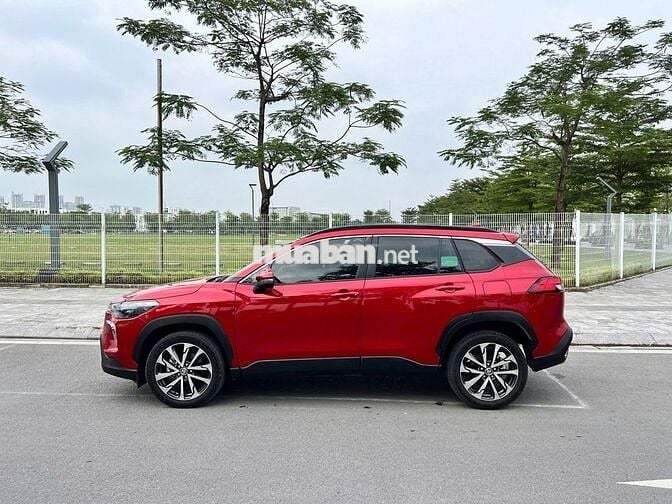 Toyota Corolla Cross 1.8 V 2024 odo 5000km