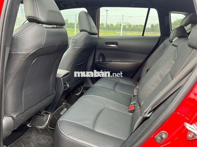 Toyota Corolla Cross 1.8 V 2024 odo 5000km