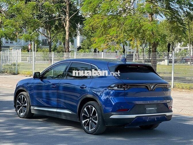 VF8 Plus 2023 Mua Pin Sdi giảm 70tr đổi xe xăng