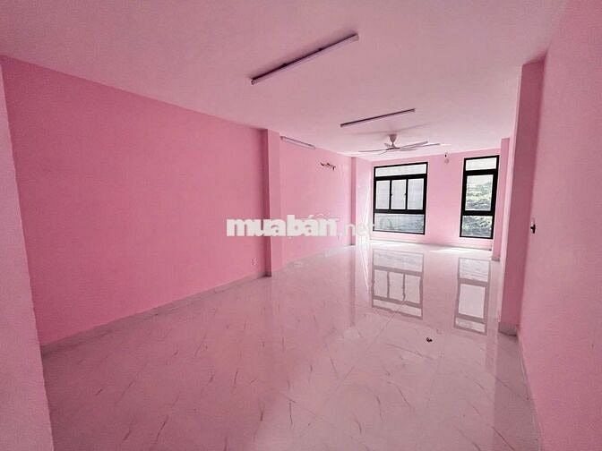 NHÀ 3 TẦNG 4X15 MỚI XÂY, TRỐNG SUỐT CÁC TẦNG, HẺM TẢI, SÁT VẠN PHÚC