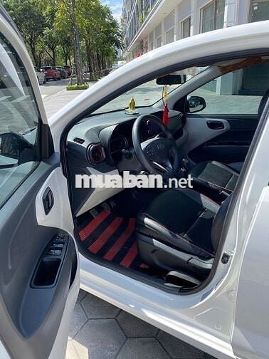 Hyundai Grand i10 1.2 MT 2022 màu trắng