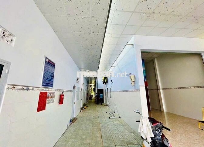 ANH NĂM BÁN DÃY TRỌ 10 PHÒNG ĐANG KINH DOANH SÁT KCN TÂY BẮC CỦ CHI