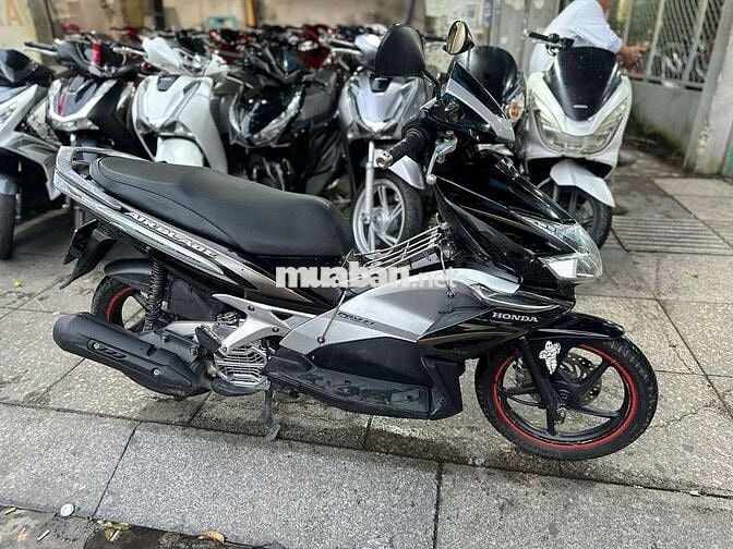 Honda air blade FI 2010 mới 90% Bstp chính chủ