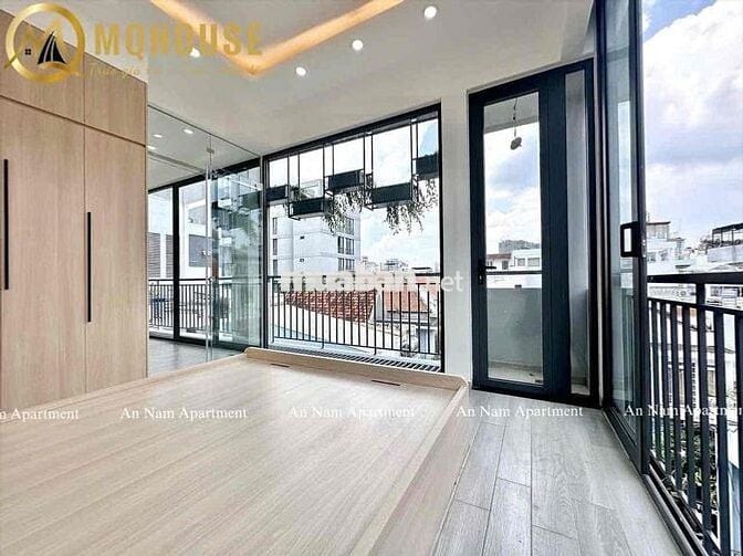 CĂN HỘ STUDIO RỘNG 50M2 - FULL NỘI THẤT - BAN CÔNG NGAY CÔNG VIÊN LÀNG