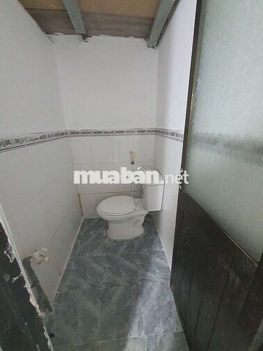 Phòng Trọ Mới 4x4 1lửng đổ Mới Sạch Sẽ