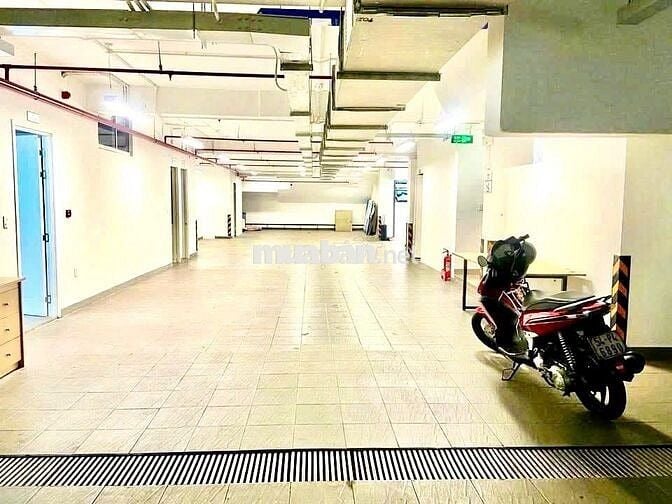 SIÊU PHẨM NHÀ ỐP KÍNH MẶT TIỀN KINH CỰC SANG -177 HOA LAN -TM - Pccc