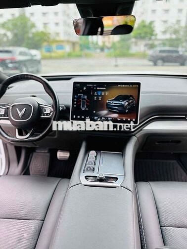 VinFast VF9 2023 Plus Pin Catl  - 40000 km Thuê TP