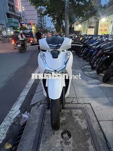 Honda SH 125 2022 mới 90% Bstp chính chủ