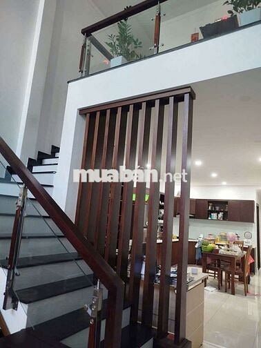 Mặt tiền trần quan khải dĩ an Bình Dương