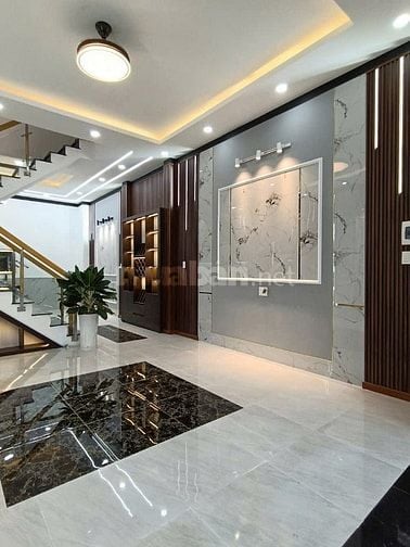 NHÀ MỚI XÂY XONG, GIÁ CHỈ 2,95 TỶ, VỊ TRÍ KINH DOANH ĐA NGHÀNH NGHỀ