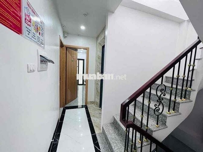 TOÀ CHDV VÕ CHÍ CÔNG- DT 56M2 x5 TẦNG THANG MÁY- 11 PHÒNG KK- ĐỦ PCCC