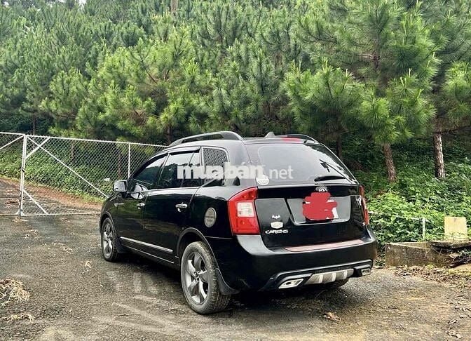 Kia Carens 2009 2.0 AT - 142000 km