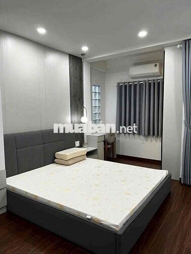 Xe Hơi, Cách Mặt tiền 20m Trần Quý Quận 11