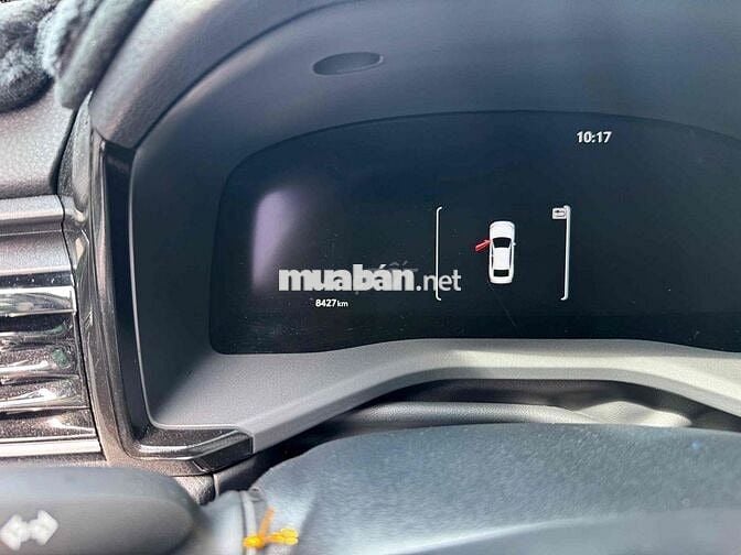 Toyota Camry 2025 2.5HV (Hybrid) - 8000 km