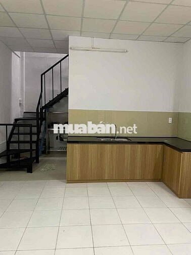 Cho thuê nhà nguyên căn hẻm 214 Hoàng Văn Thụ