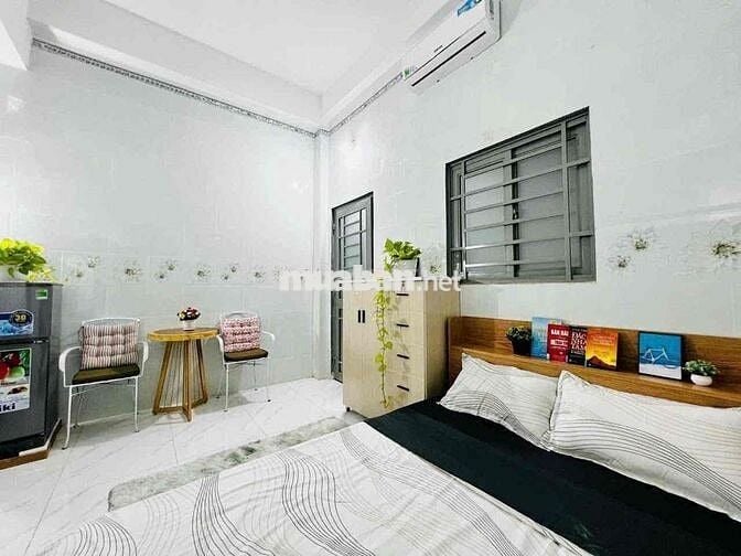 CHO THUÊ CHDV FULL NỘI THẤT SẠCH SẼ GẦN ĐH VĂN HIẾN.